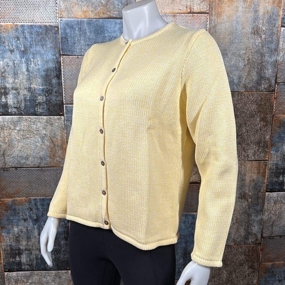 NEW L.L. Bean Women’s Button Front Cardigan Sweater Size L - Picture 5 of 13
